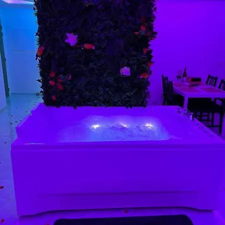 Golden Seconds Daire