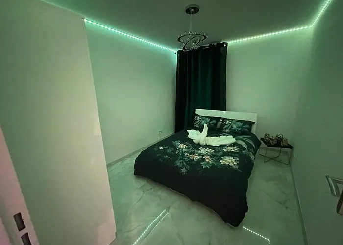 Apartament Golden Seconds *