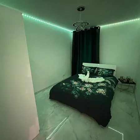 Apartament Golden Seconds *