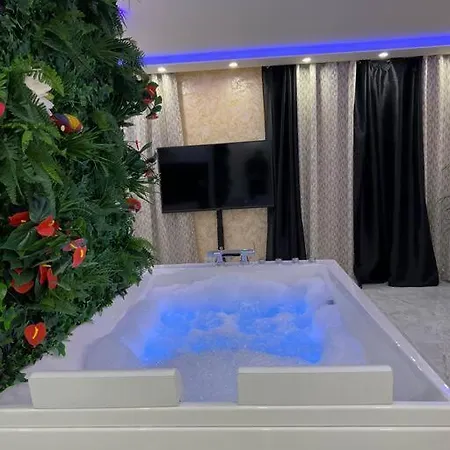 Golden Seconds * Strazburg